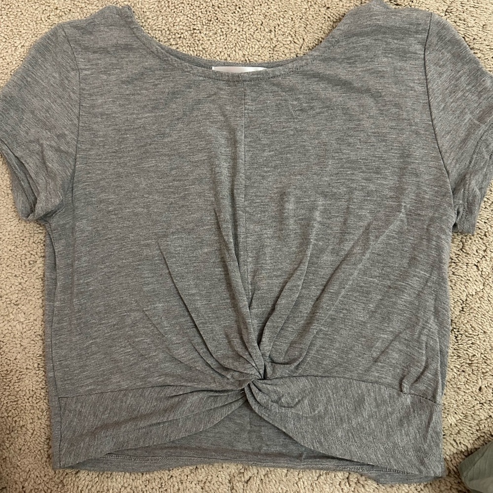 New Forever 21 Medium grey knot crop top